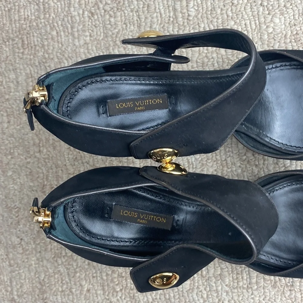 Louis Vuitton Nubuck Gold Button D’Orsay Platform Peeptoe Block Heel Sandal 41 - Picture 10 of 13